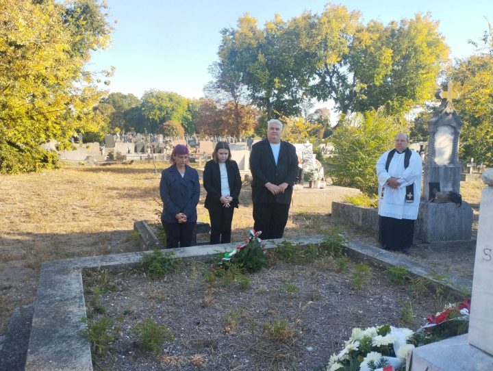 TISZTELET A BÁTRAKNAK-Az aradi vértanúkra elékeztünk